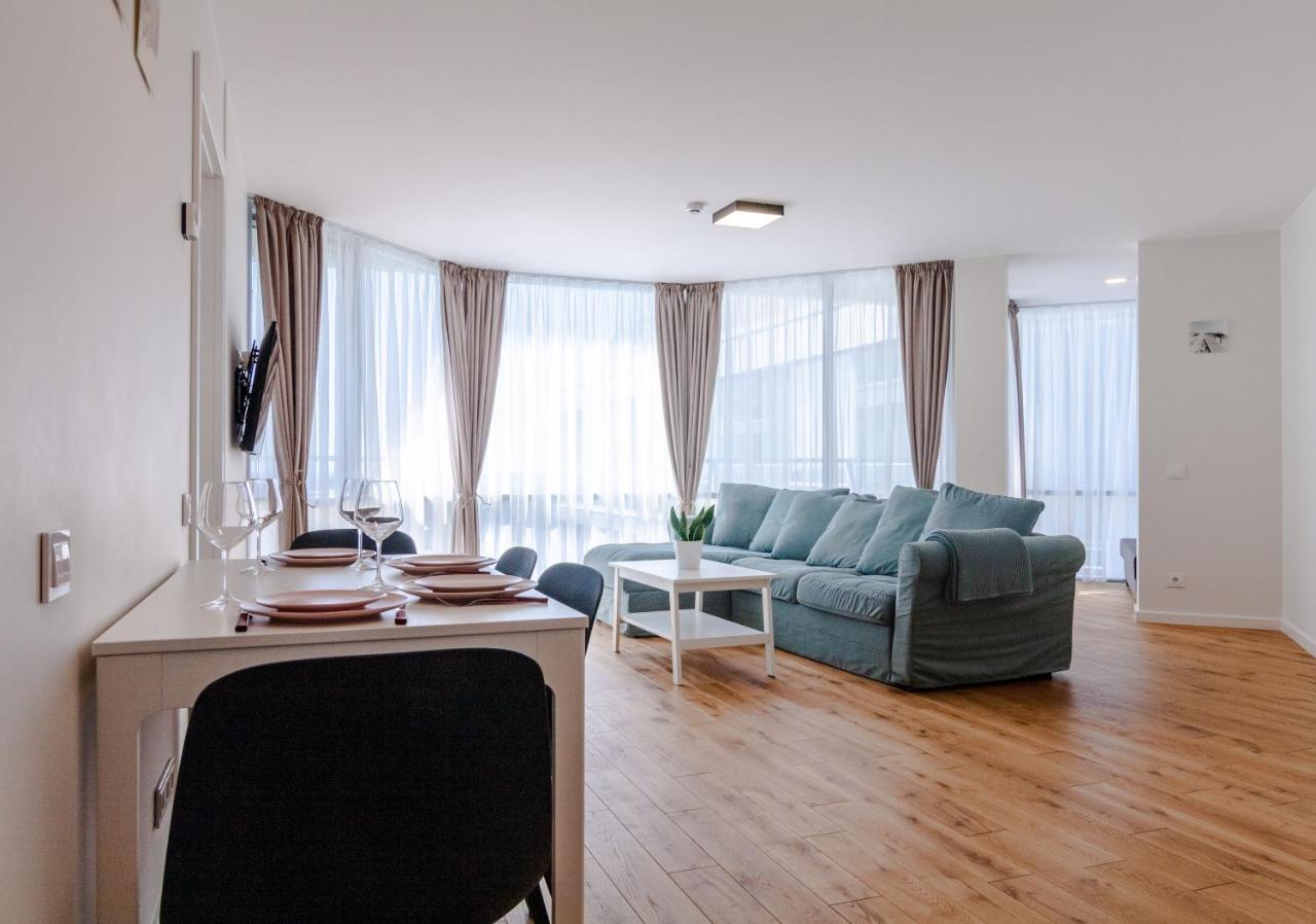Elija Swan-Toy Apartments Sventoji Exterior photo